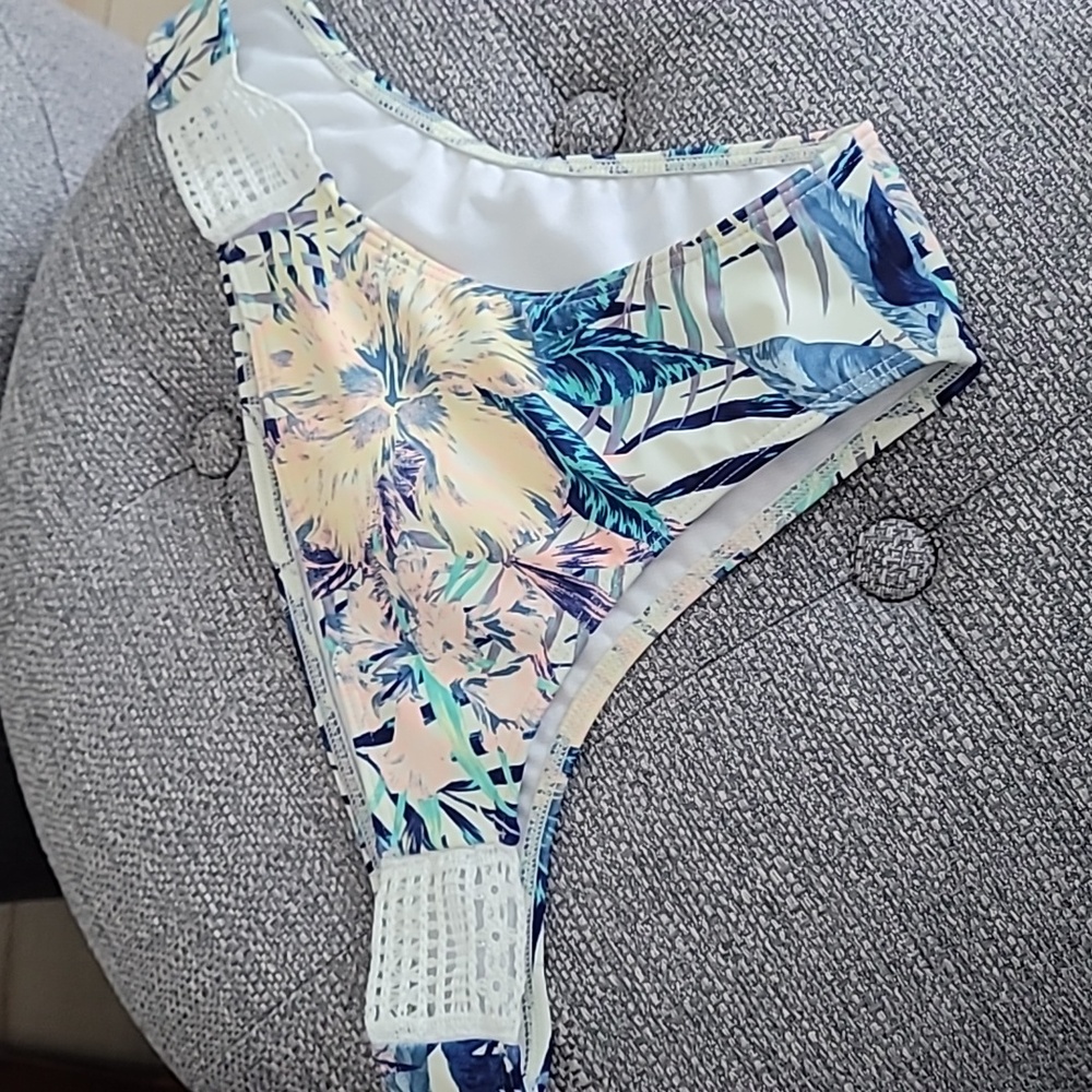 Roxy bottom swimsuit